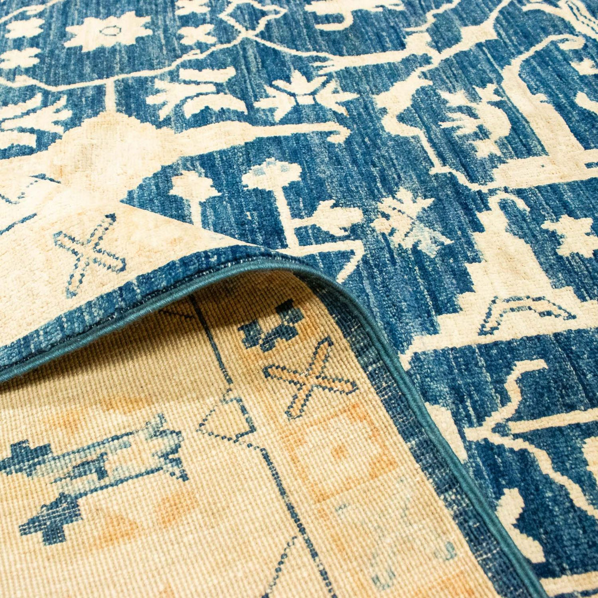 Ziegler Rug - 227 x 188 cm - dark blue