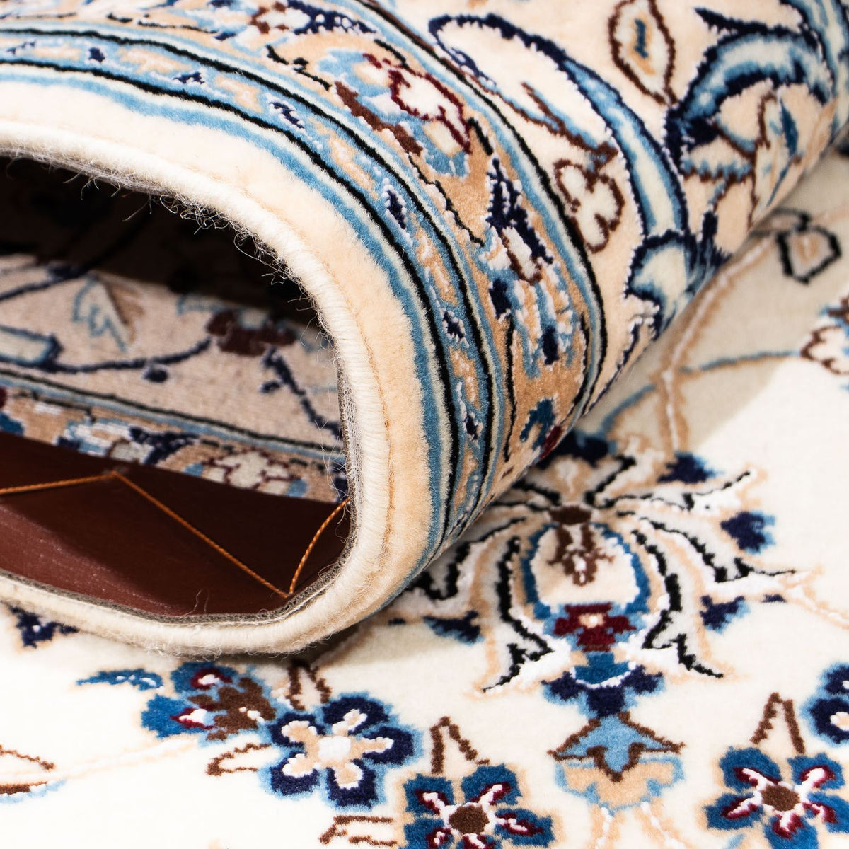 Perser Rug - Nain - Premium - 209 x 130 cm - beige