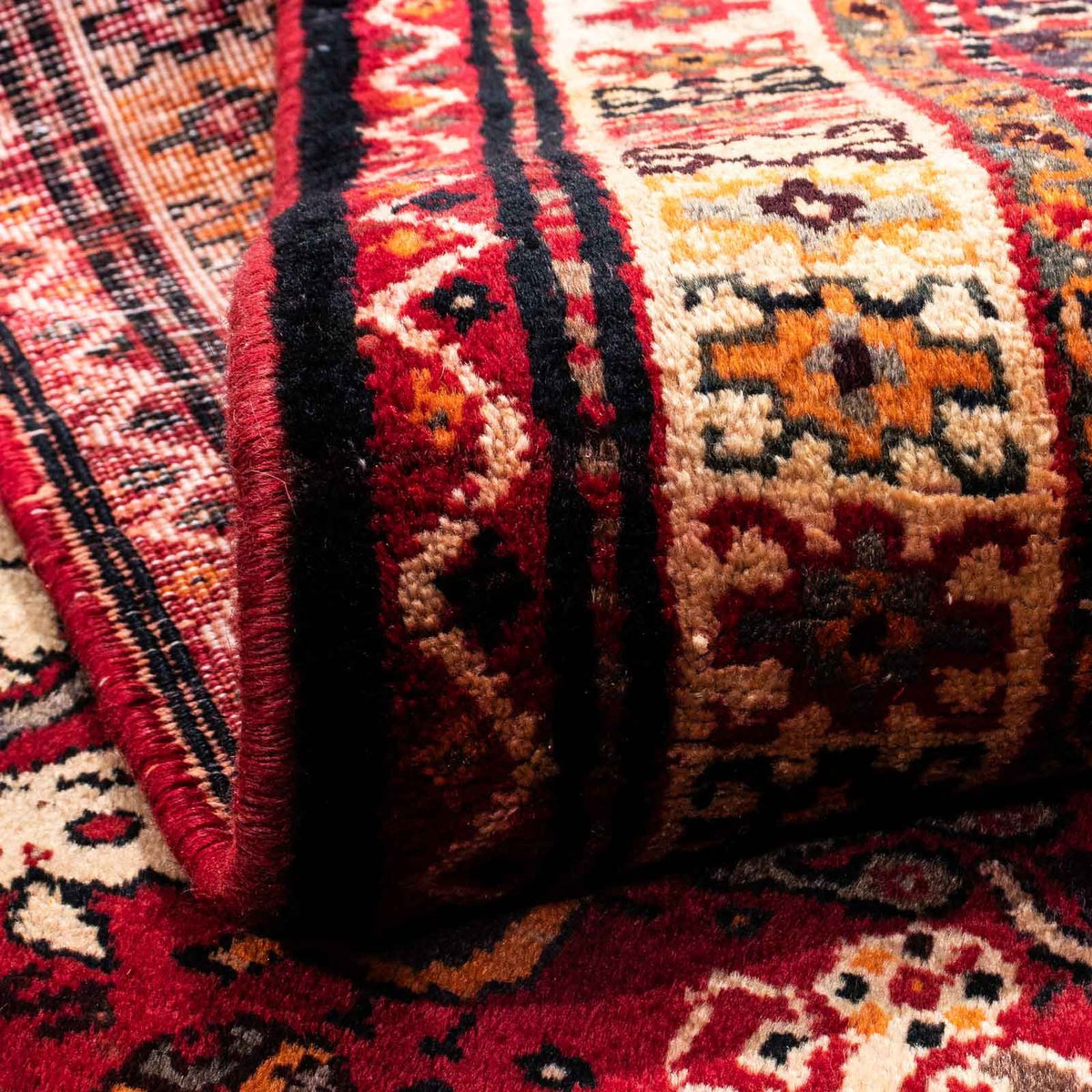 Perser Rug - Nomadic - 237 x 175 cm - dark red