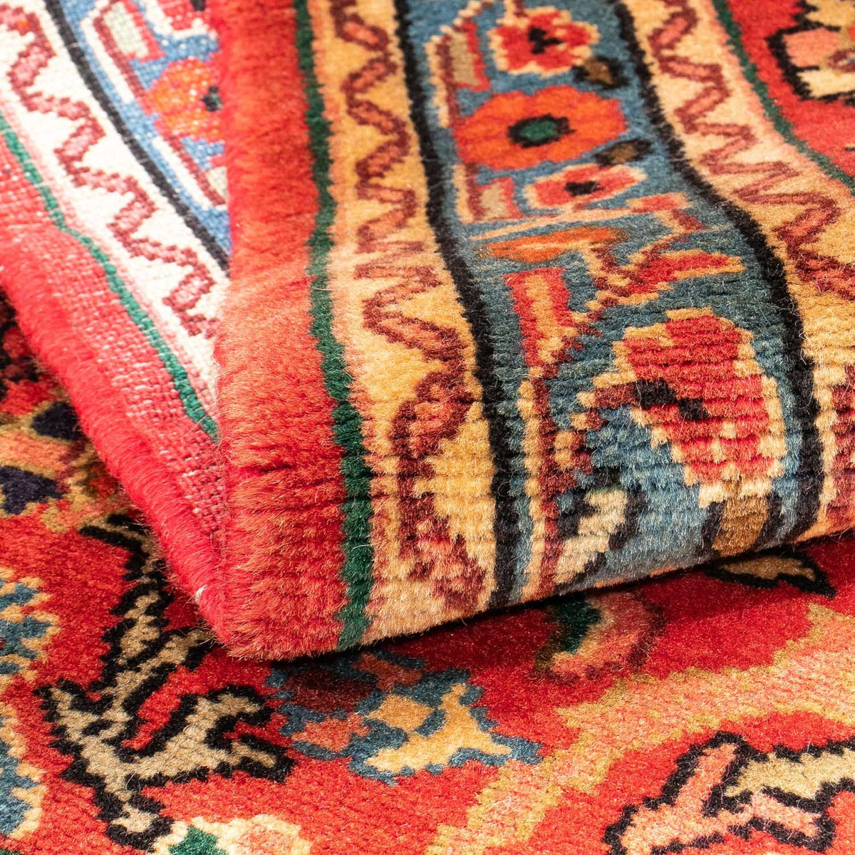 Perser Rug - Nomadic - 143 x 110 cm - dark red