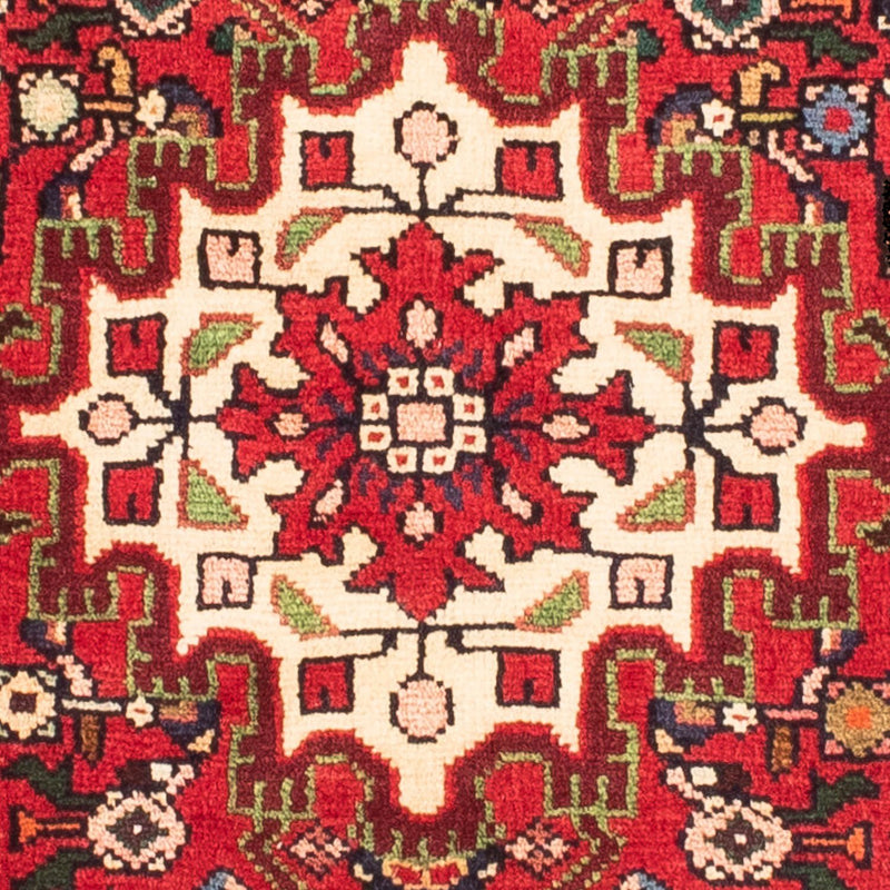 Hosseinabad Rug 144x105cm - Persian Rugs