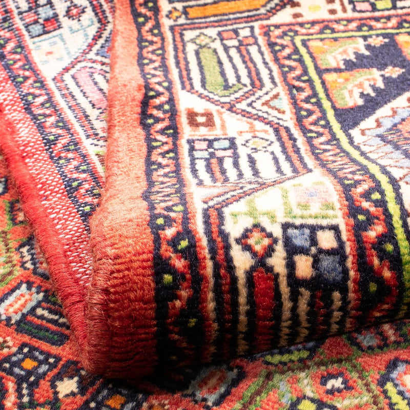 Hosseinabad Rug 146x105cm - Persian Rugs