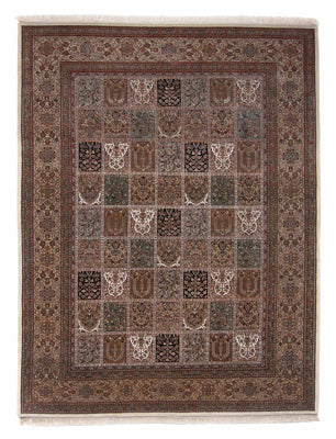 Perser Rug - Nomadic - 345 x 256 cm - light brown