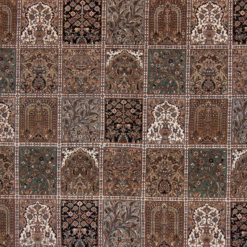 Perser Rug - Nomadic - 345 x 256 cm - light brown