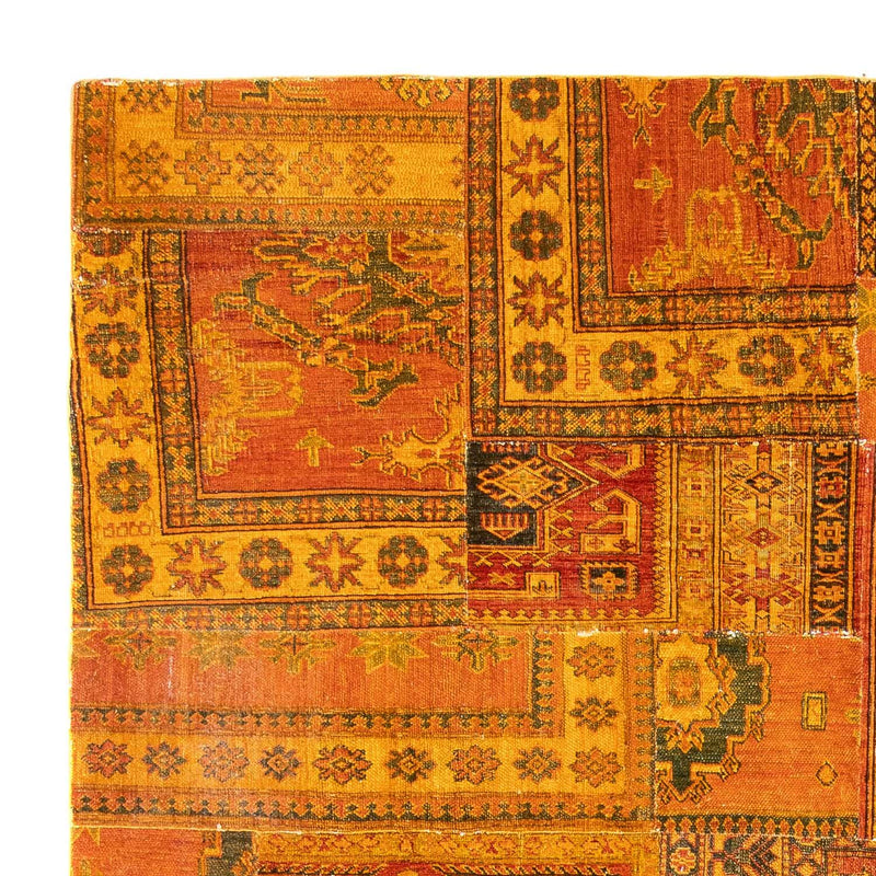 Patchwork Rug - 295 x 239 cm - brown