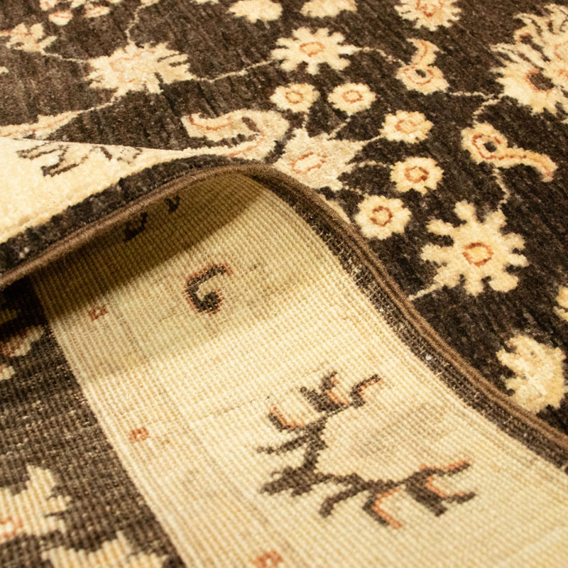 Ziegler Rug - 146 x 98 cm - brown