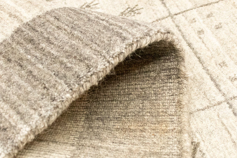 Vintage Rug - 140 x 70 cm - silver