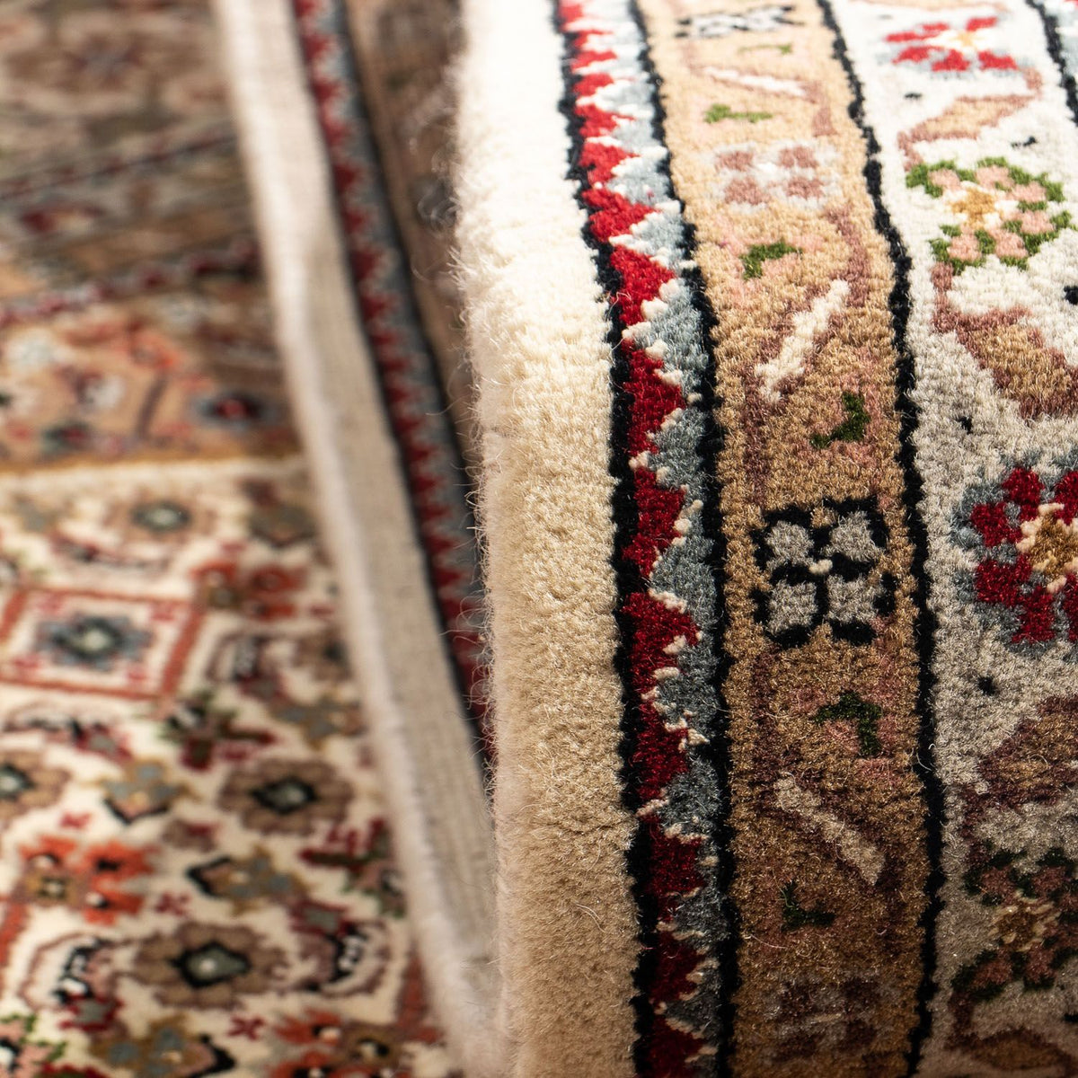 Perser Rug - Tabriz - 239 x 172 cm - beige