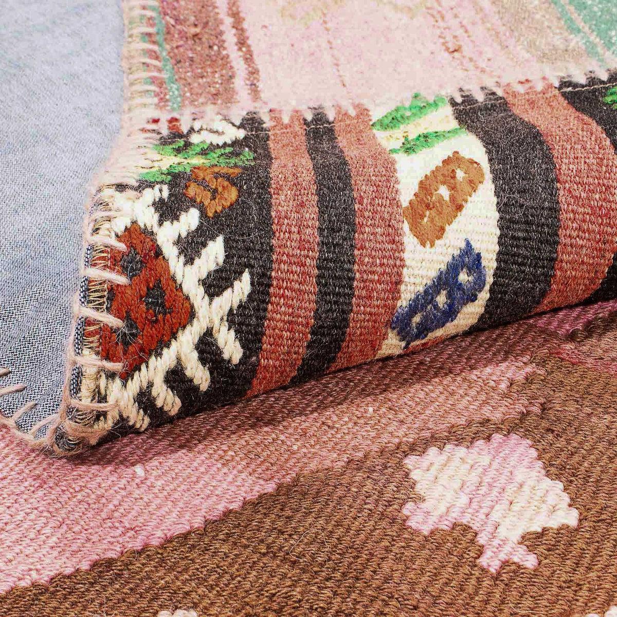 Patchwork Rug - 300 x 216 cm - multicolored