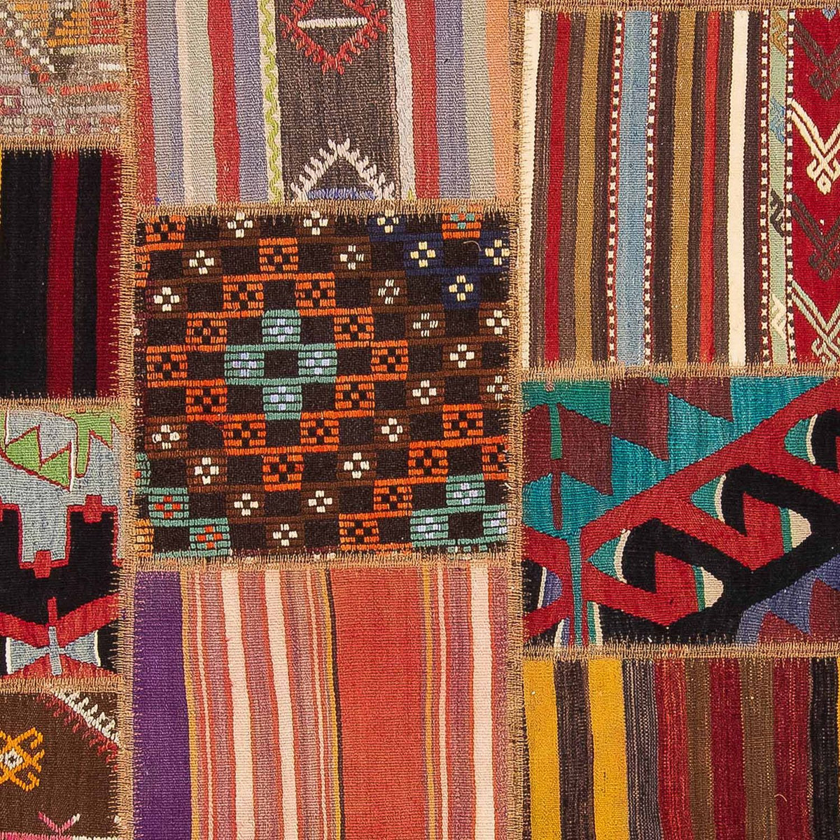 Patchwork Rug - 239 x 168 cm - multicolored