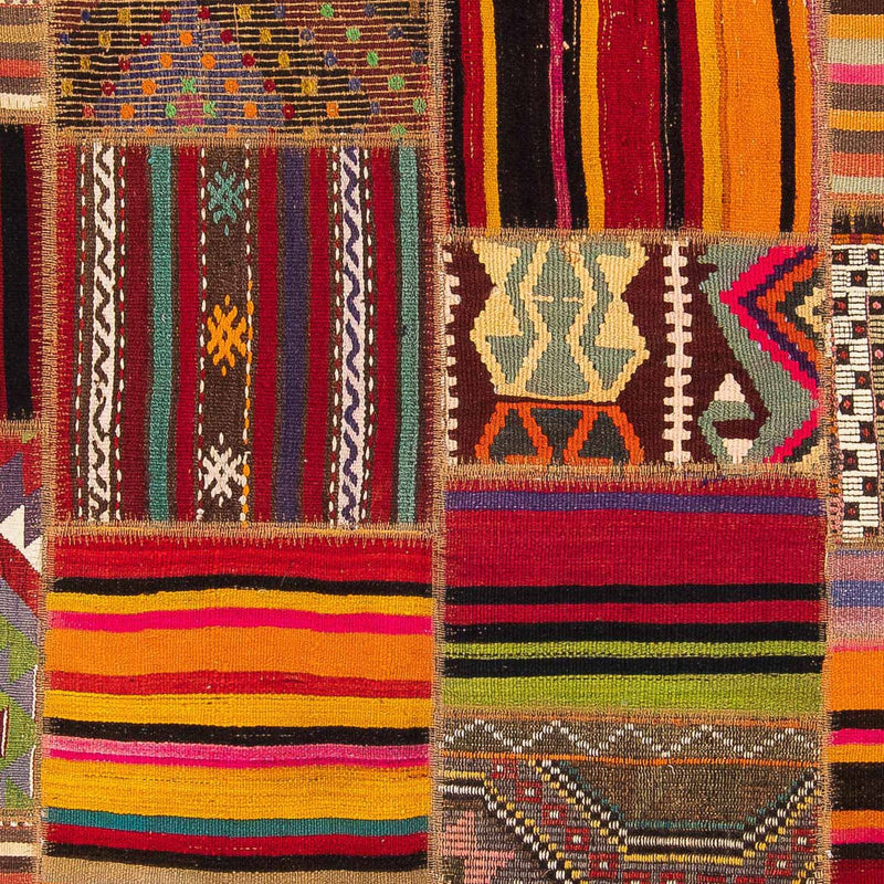 Patchwork Rug - 237 x 170 cm - multicolored