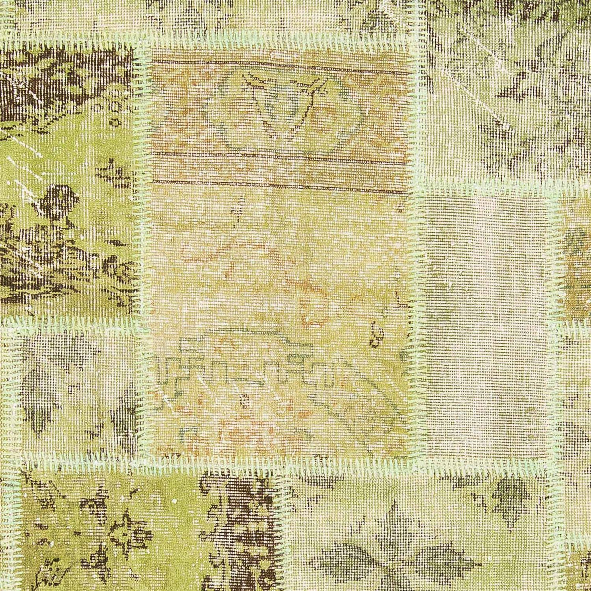 Patchwork Rug - 242 x 172 cm - multicolored