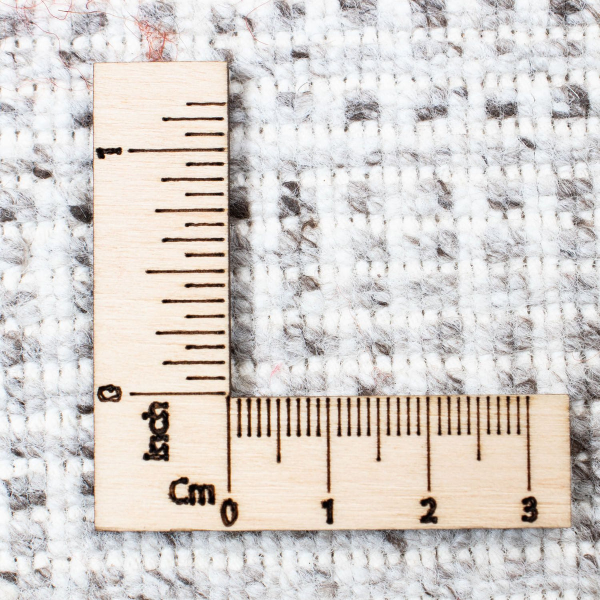 Designer Rug - 243 x 177 cm - silver