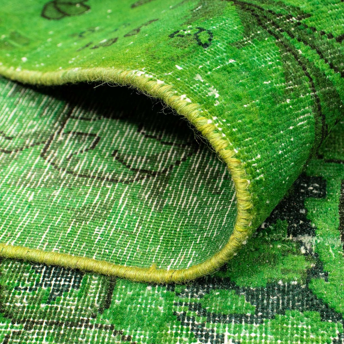 Vintage Rug - 392 x 294 cm - green