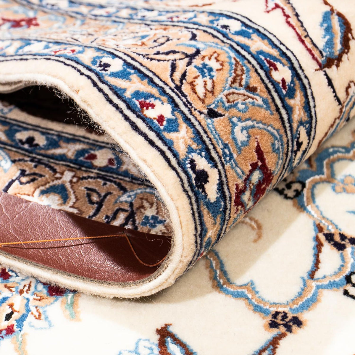 Perser Rug - Nain - Premium - 272 x 175 cm - beige