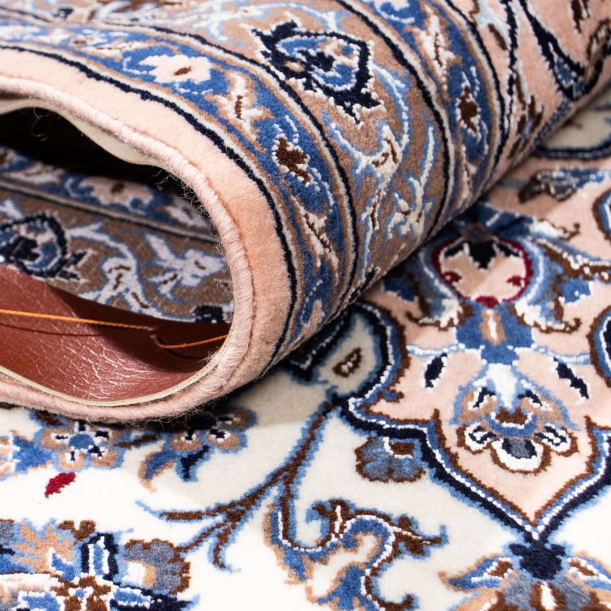 Perser Rug - Nain - Premium - 230 x 156 cm - beige